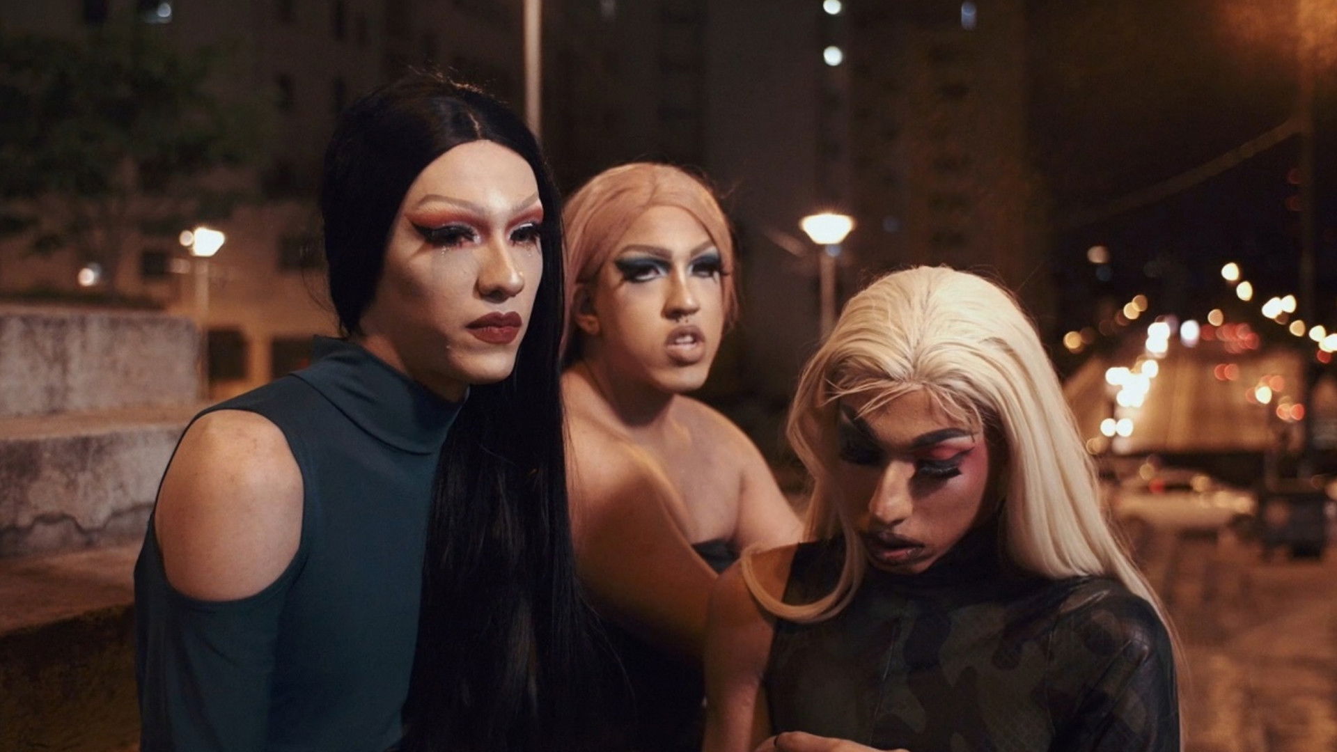 Backdrop for Coroando