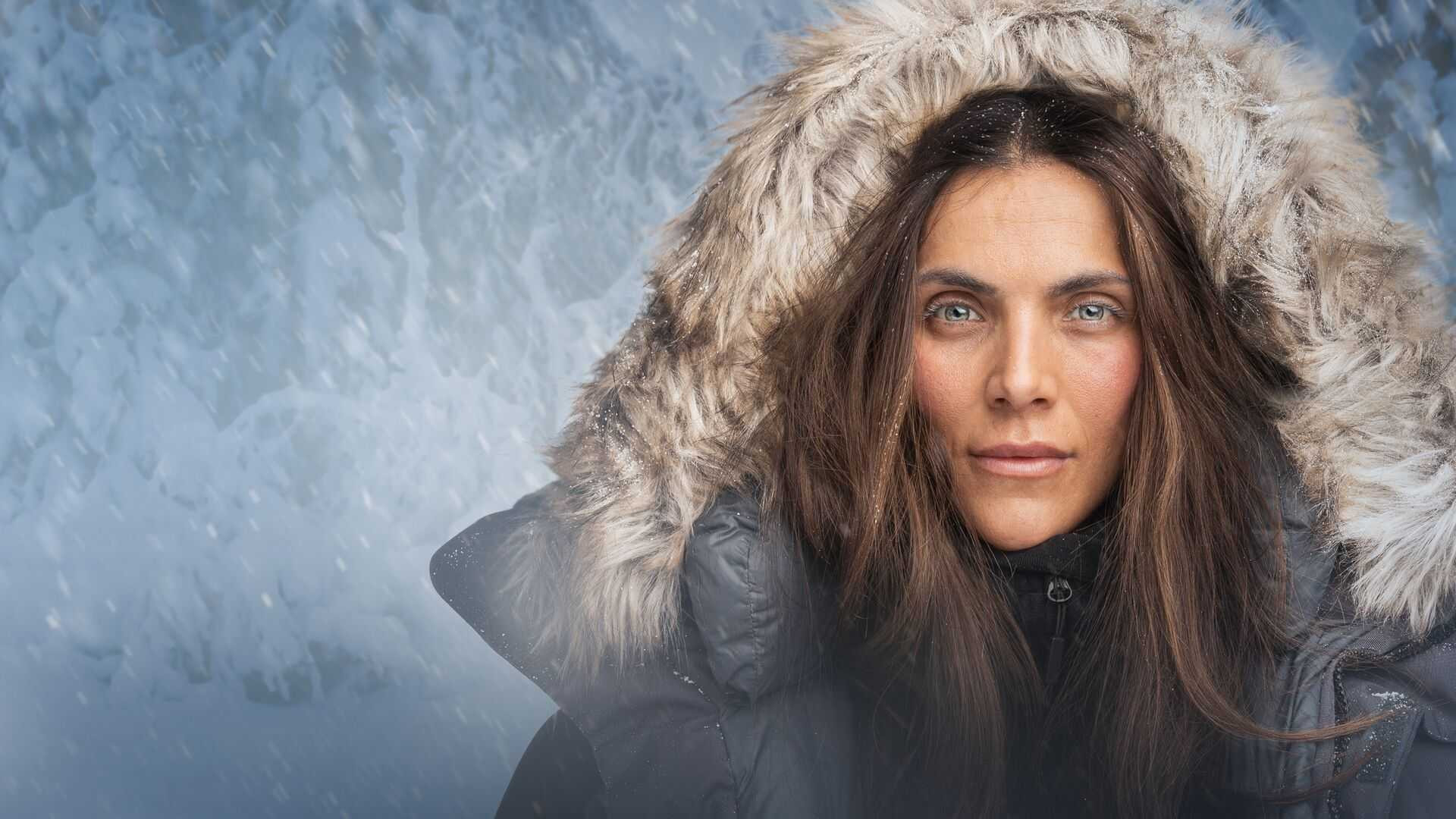 Backdrop for Jørgine – Alene med Flokken