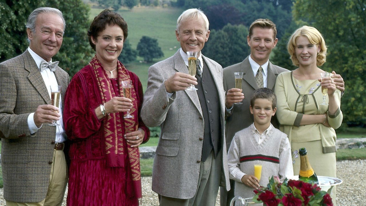 Backdrop for Rosamunde Pilcher: Mit den Augen der Liebe