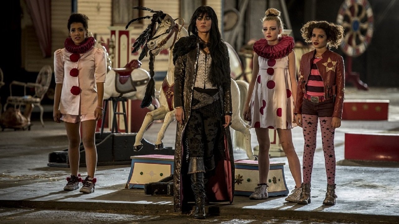 Backdrop for V8 - Revenge of the Nitros