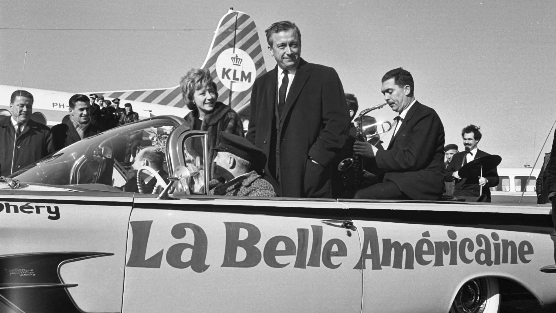 Backdrop for The American Beauty