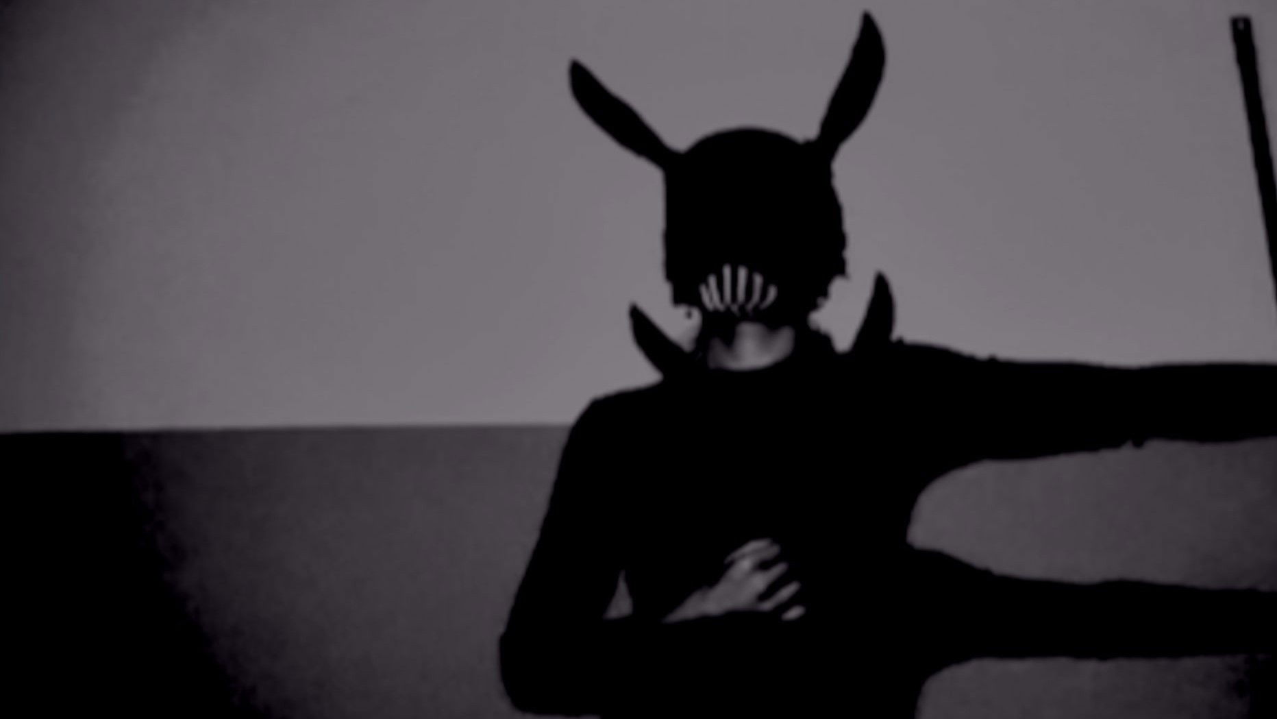 Backdrop for I Forgot Myself Backstage