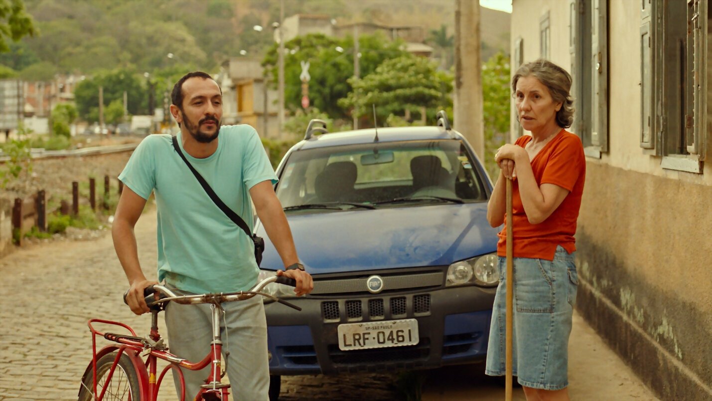 Backdrop for Redemunho