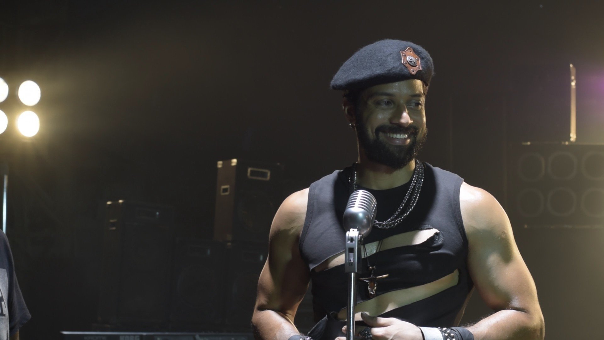 Backdrop for Meendum Vaa Arugil Vaa