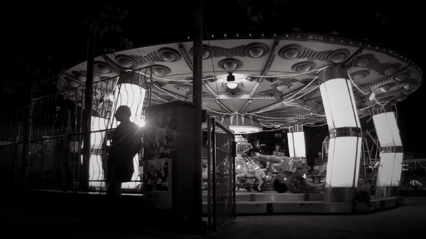 Backdrop for Worms in the Snow