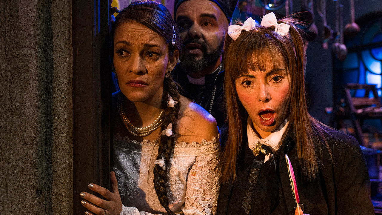 Backdrop for El Coco 3