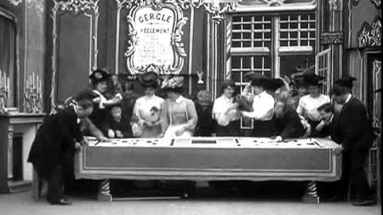 Backdrop for The Scheming Gambler's Paradise