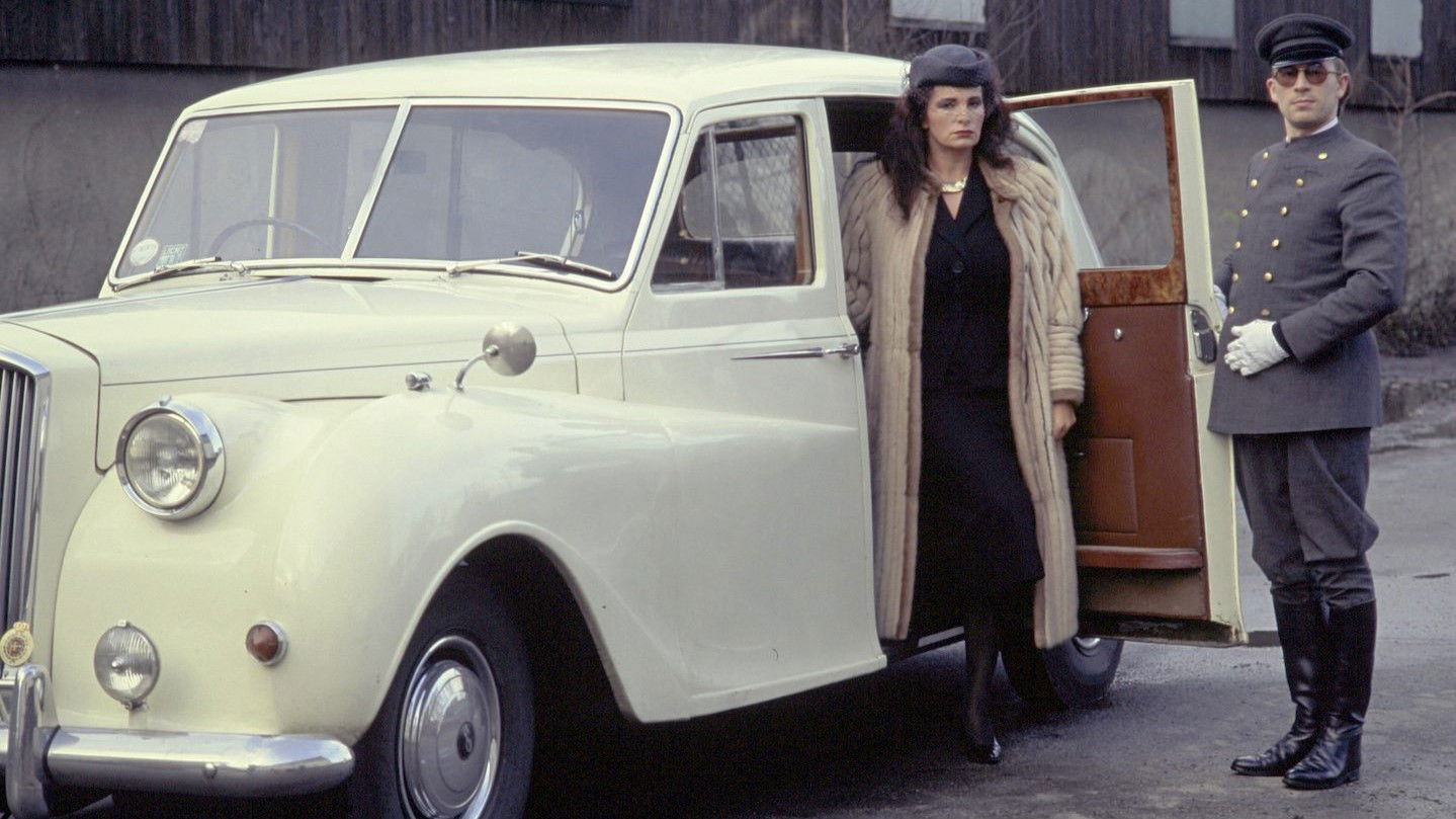 Backdrop for Lady Domina 2