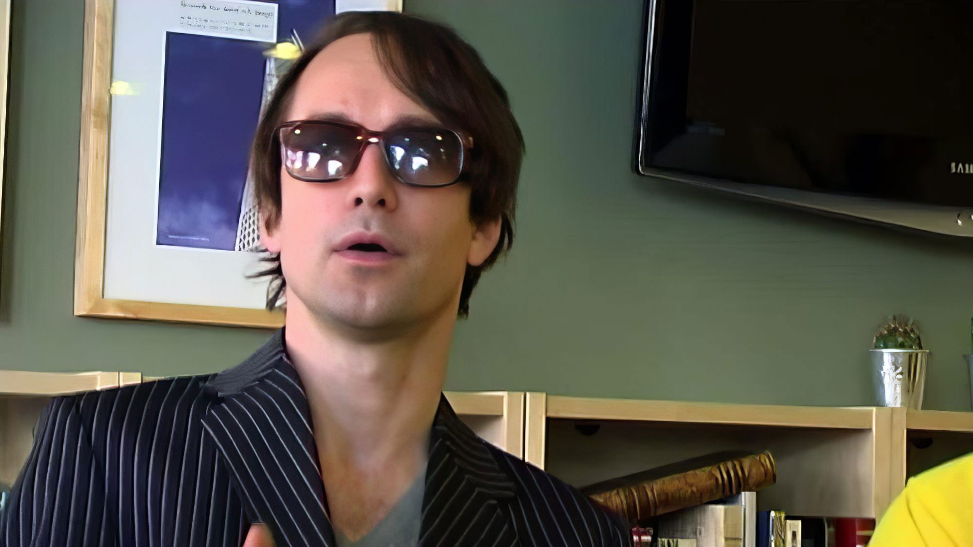 Backdrop for Philemon Arthur and the Dung - Orkestern utan ansikte