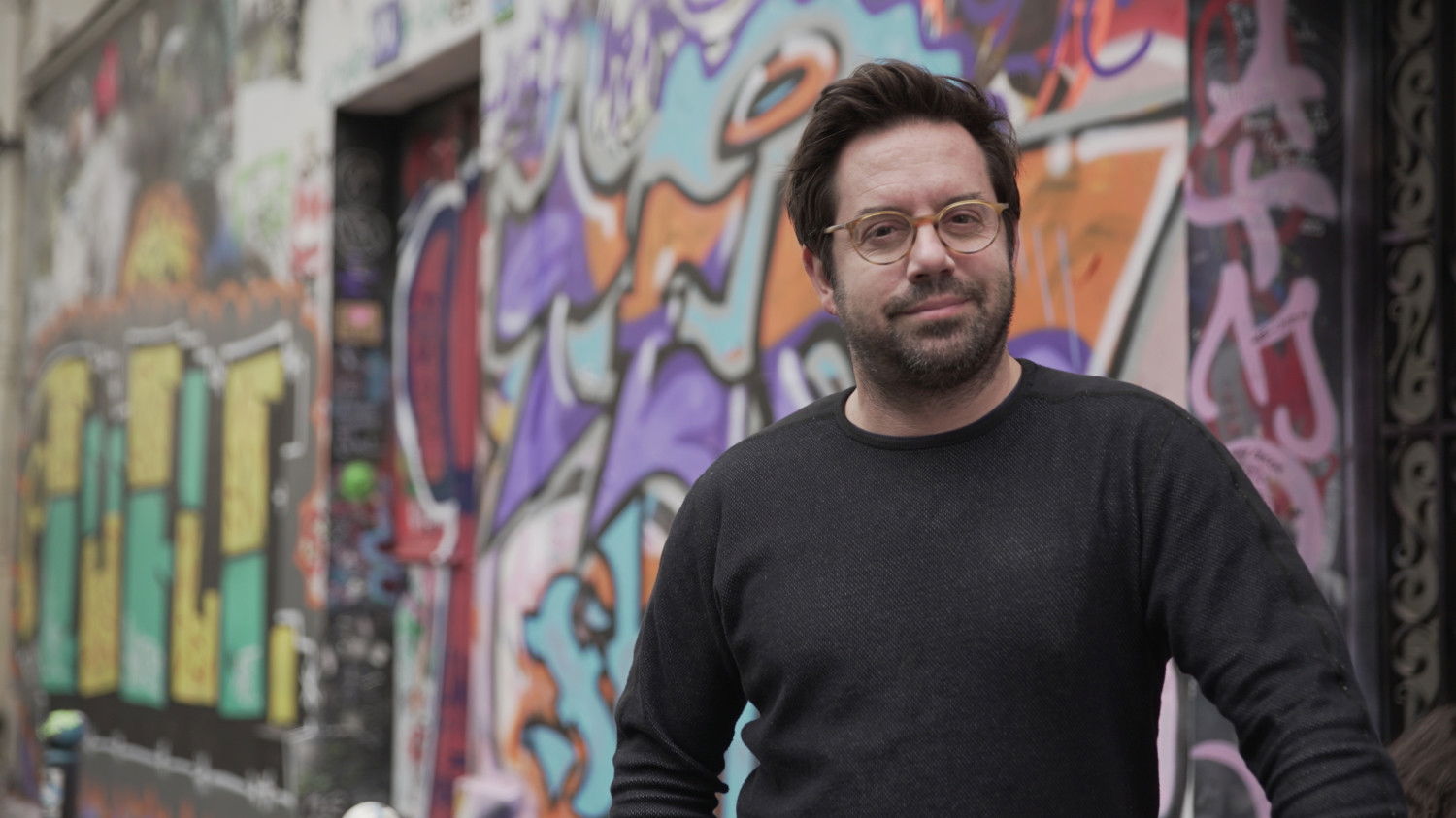 Backdrop for Un Québécois à Paris