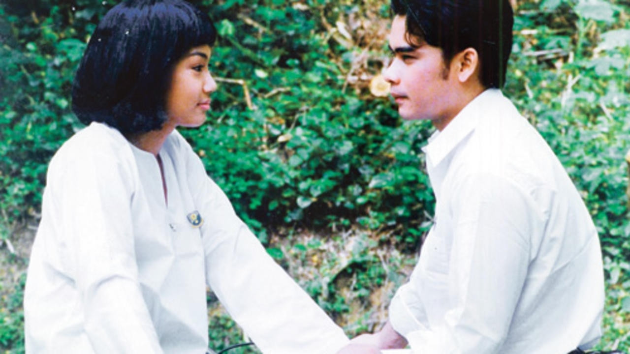 Backdrop for Sembilu