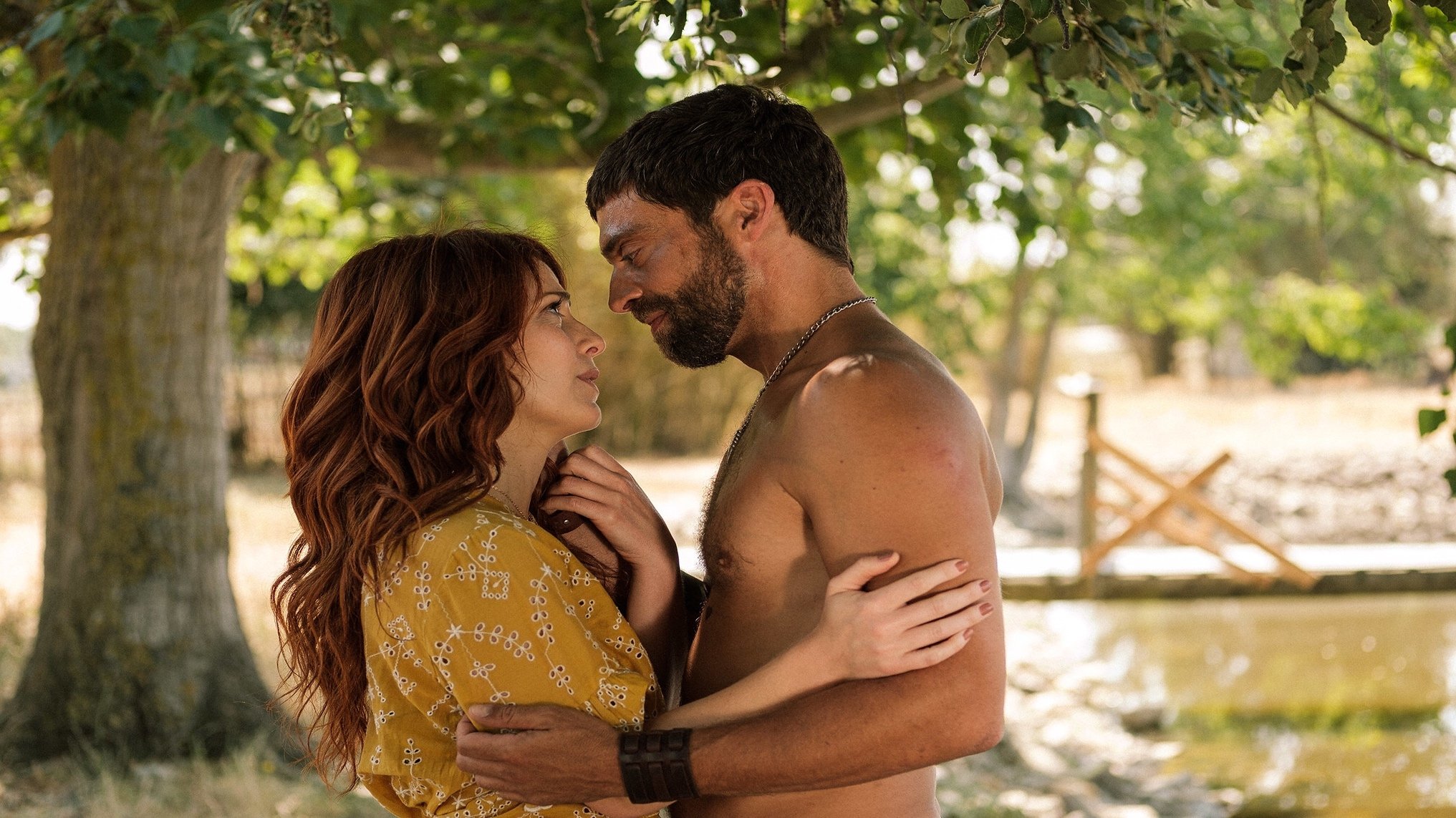 Backdrop for Sunset: The Mystery of the Necklace of São Cajó