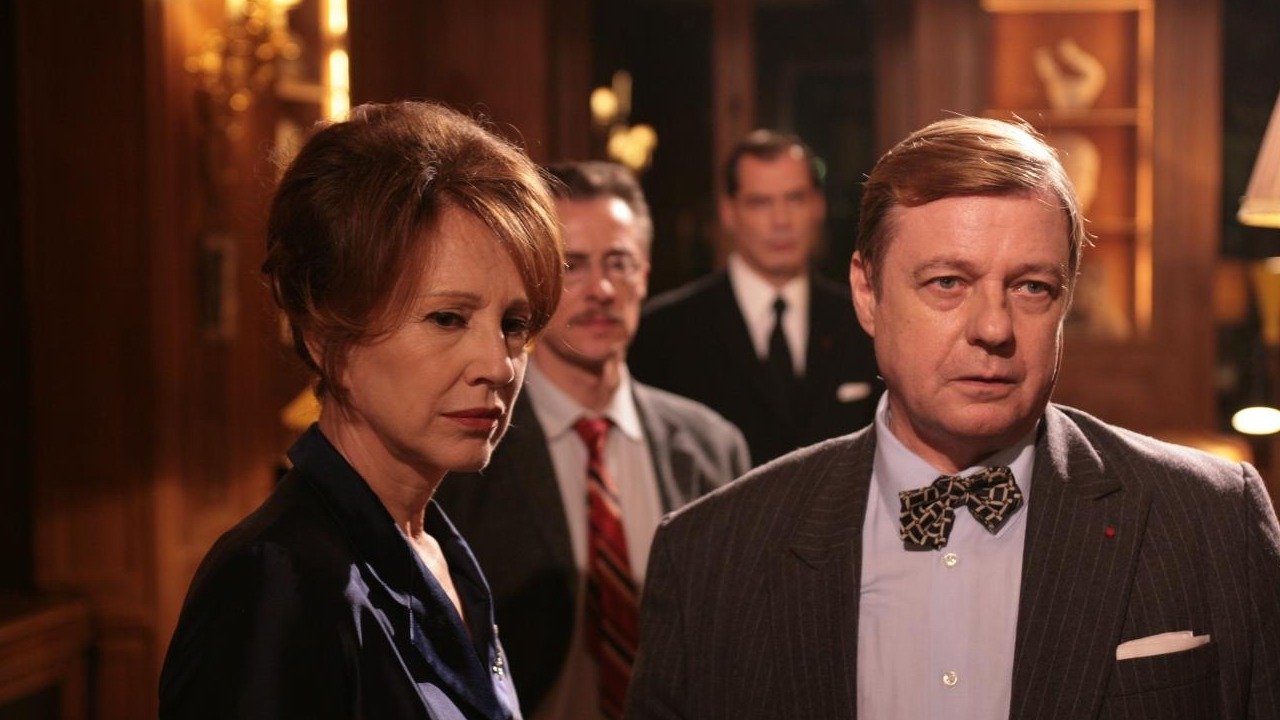 Backdrop for Marie-Octobre