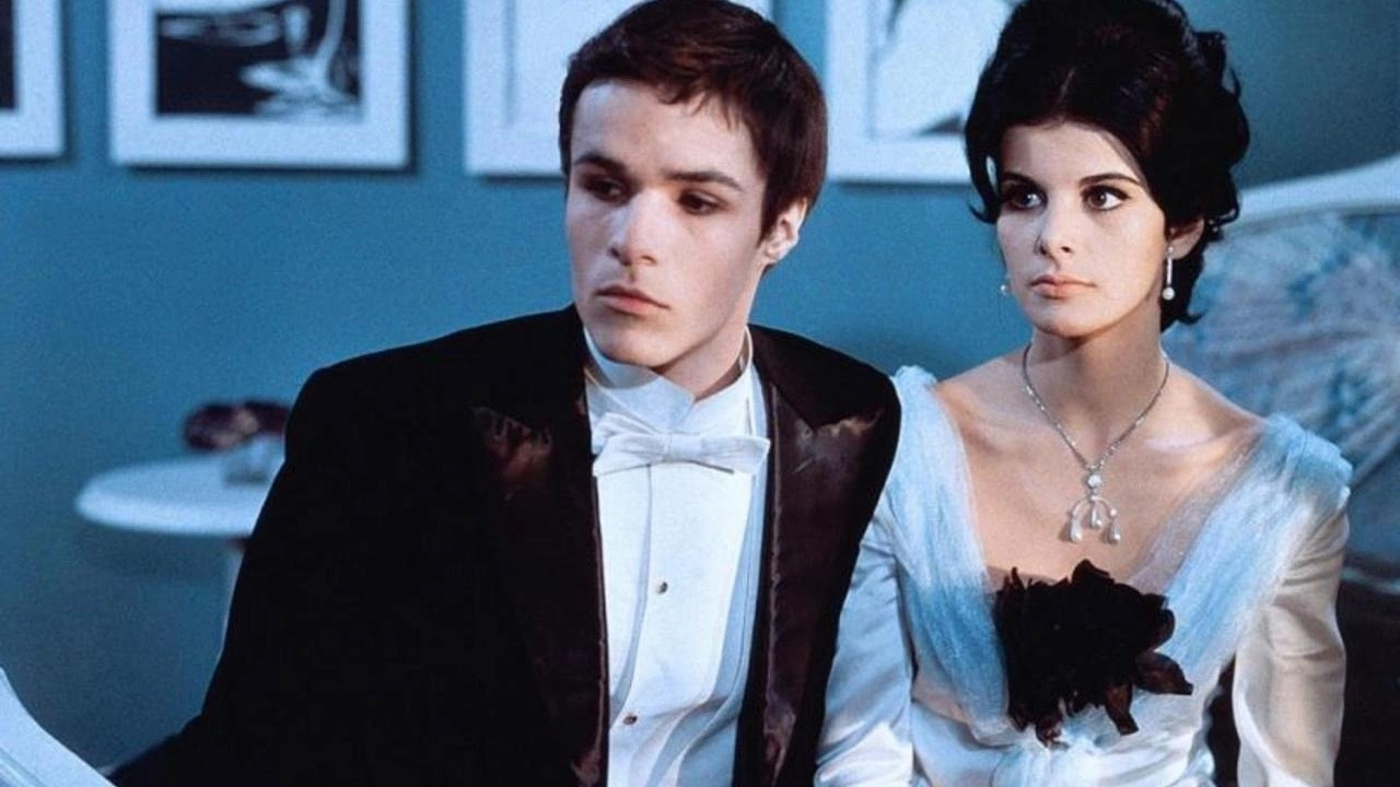 Backdrop for The Blood of the Walsungs