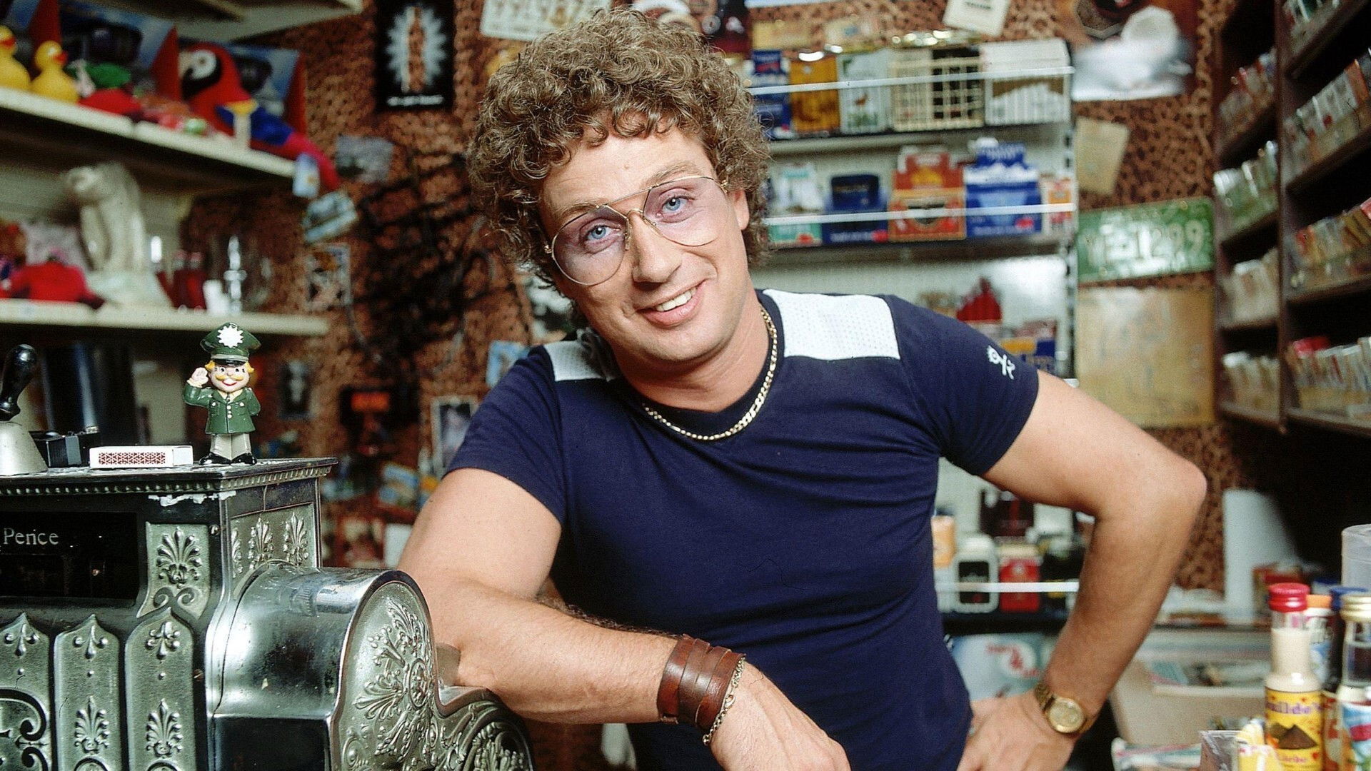 Backdrop for Alles Atze