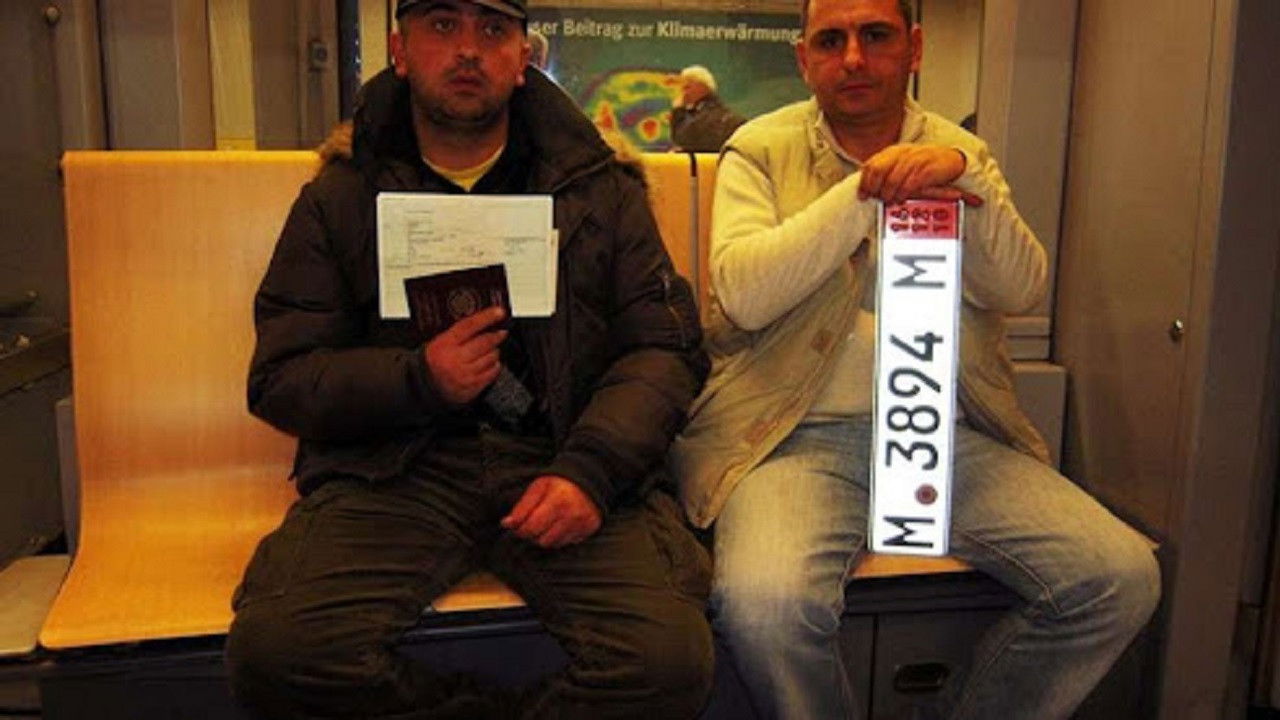 Backdrop for Not White - Black!