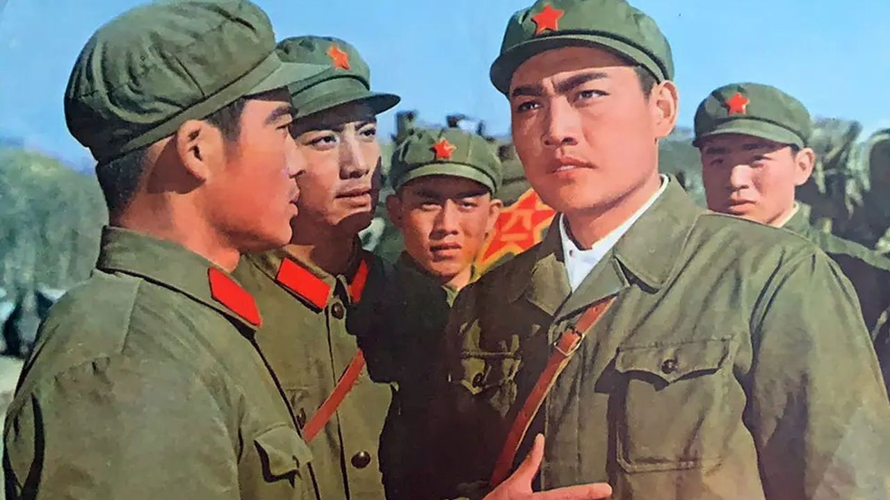 Backdrop for Chang cheng xin qu