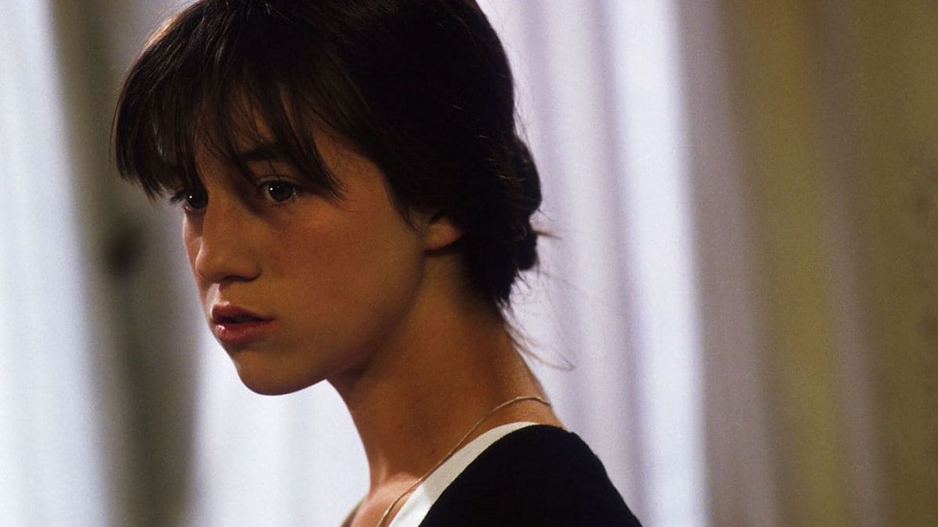 Backdrop for The Little Thief