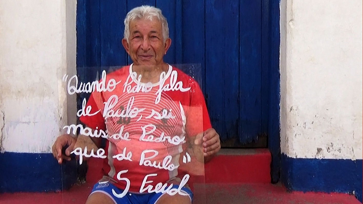 Backdrop for Ninguém Derruba o Titã