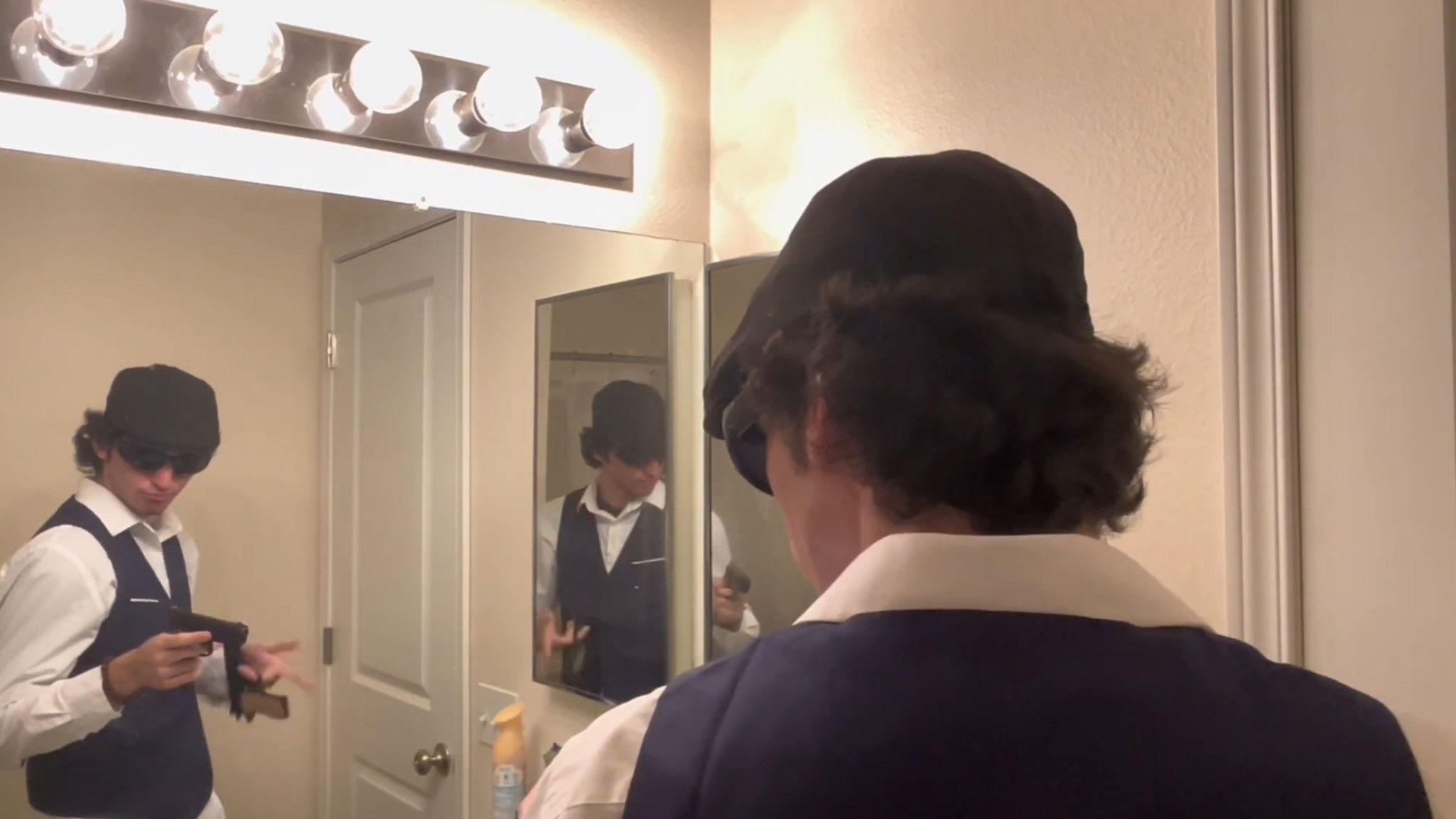 Backdrop for The Hitman: Or The Unannounced Sequel To The Fan