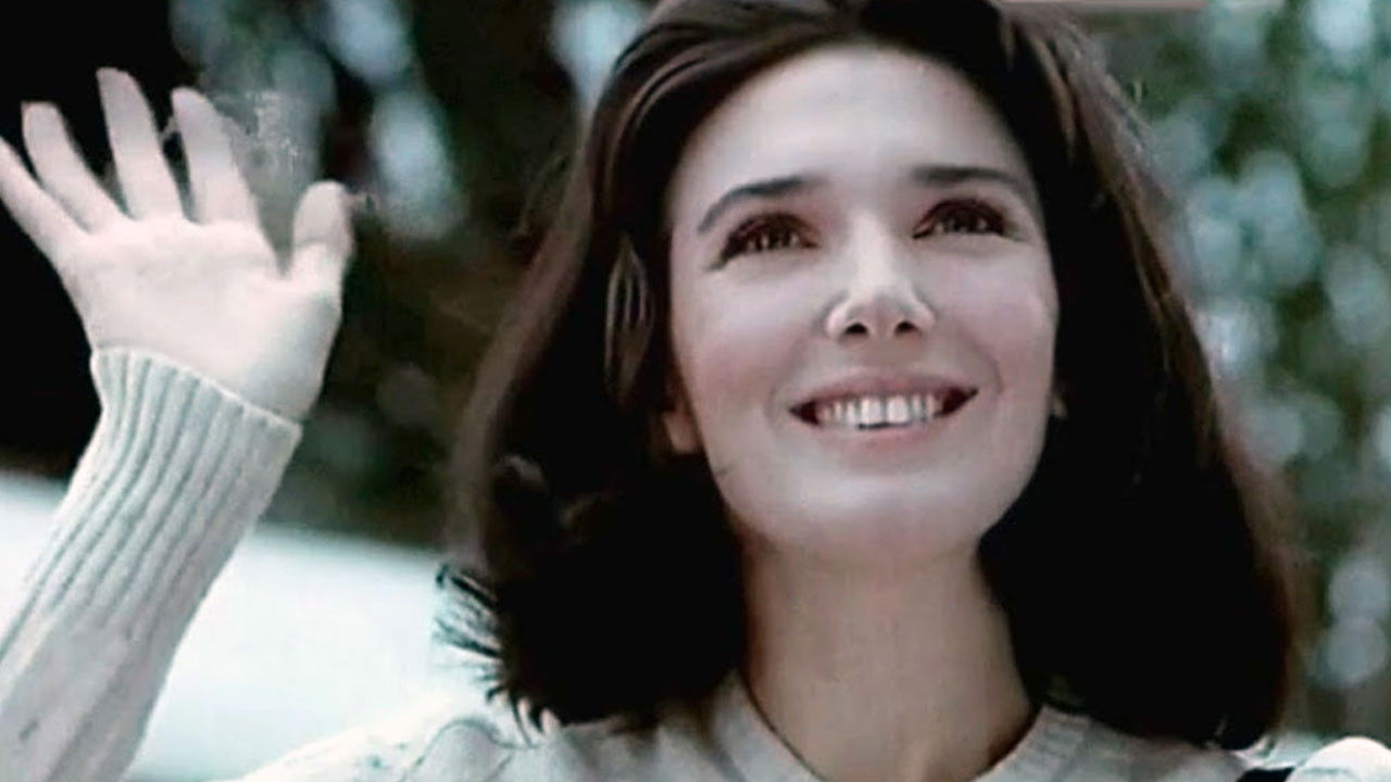 Backdrop for Heroína