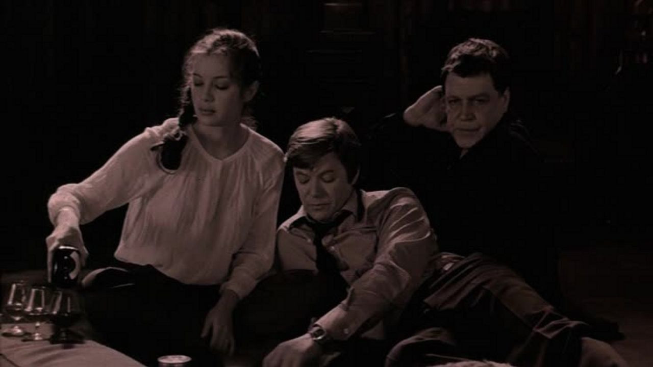 Backdrop for A Ring from Amsterdam