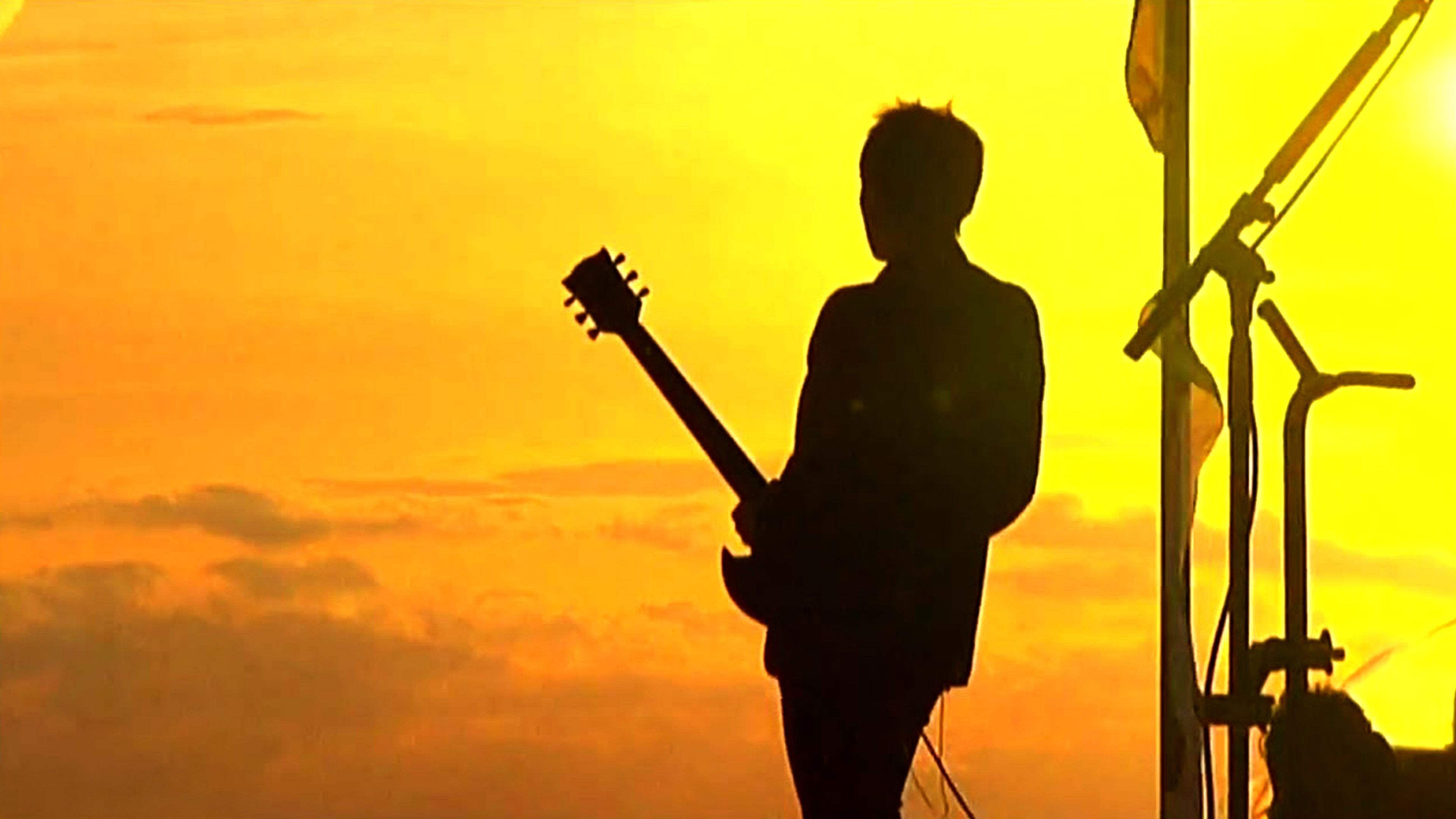 Backdrop for Placebo: Live at Rock AM Ring 2006