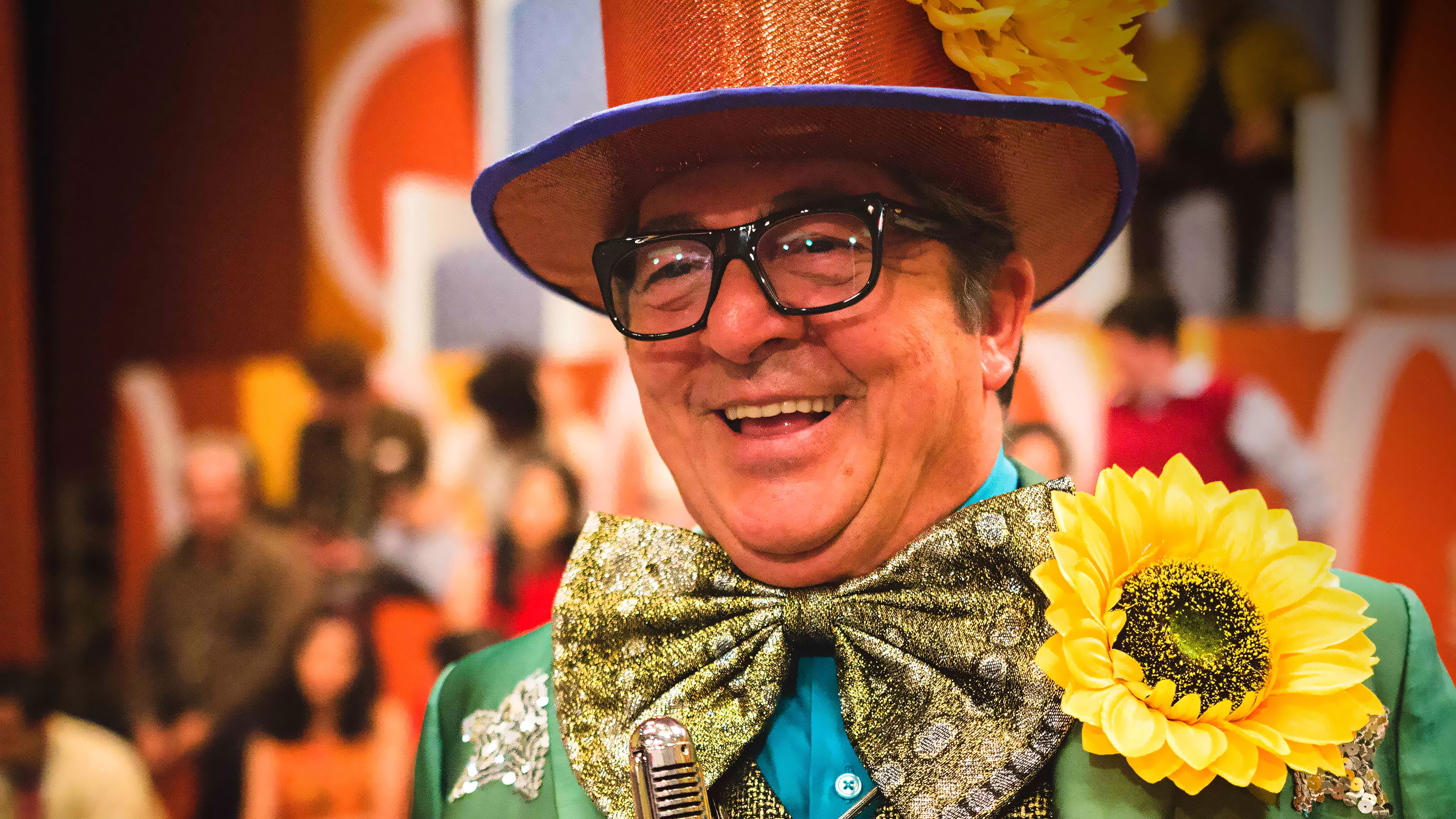 Backdrop for Chacrinha: O Velho Guerreiro