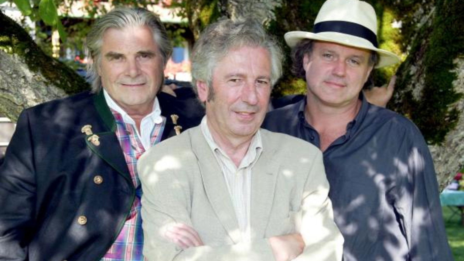 Backdrop for Daniel Käfer - Die Villen der Frau Hürsch