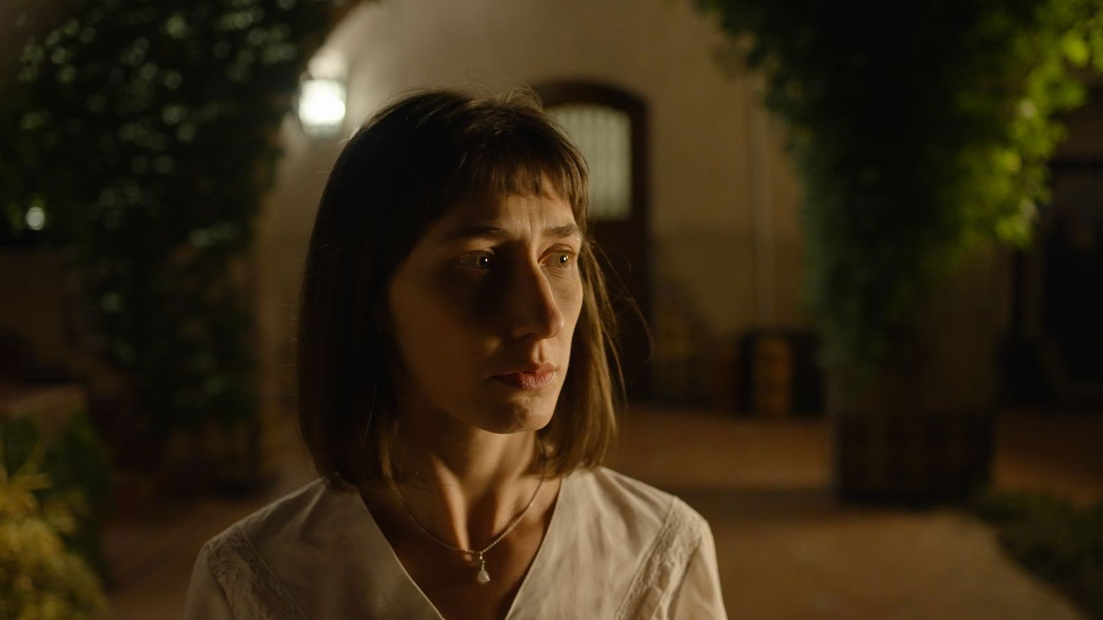 Backdrop for Entre Líneas