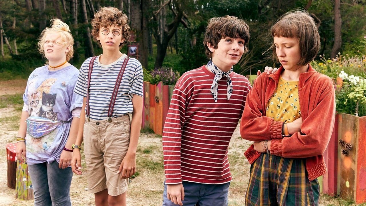 Backdrop for My Life as Lotta - Okey Dokey Alpaca