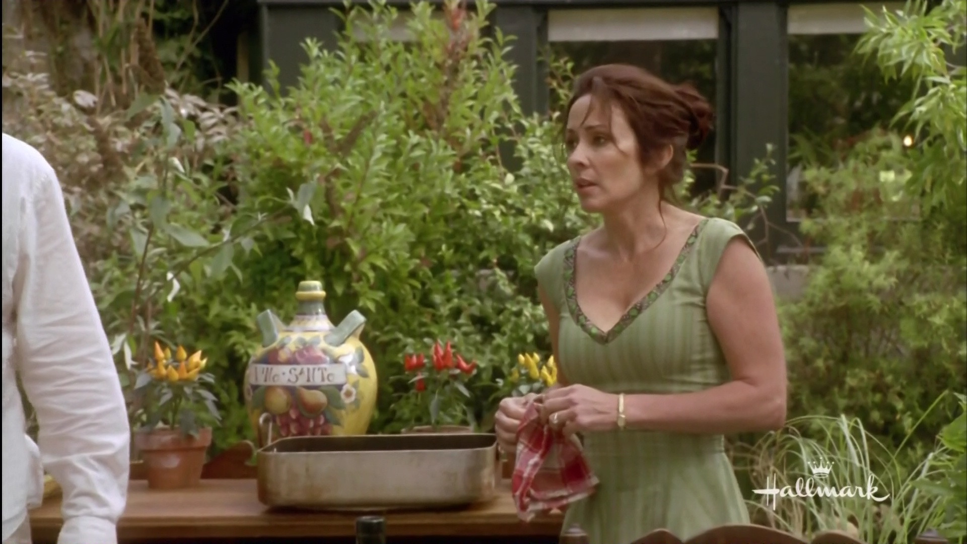 Backdrop for The Engagement Ring