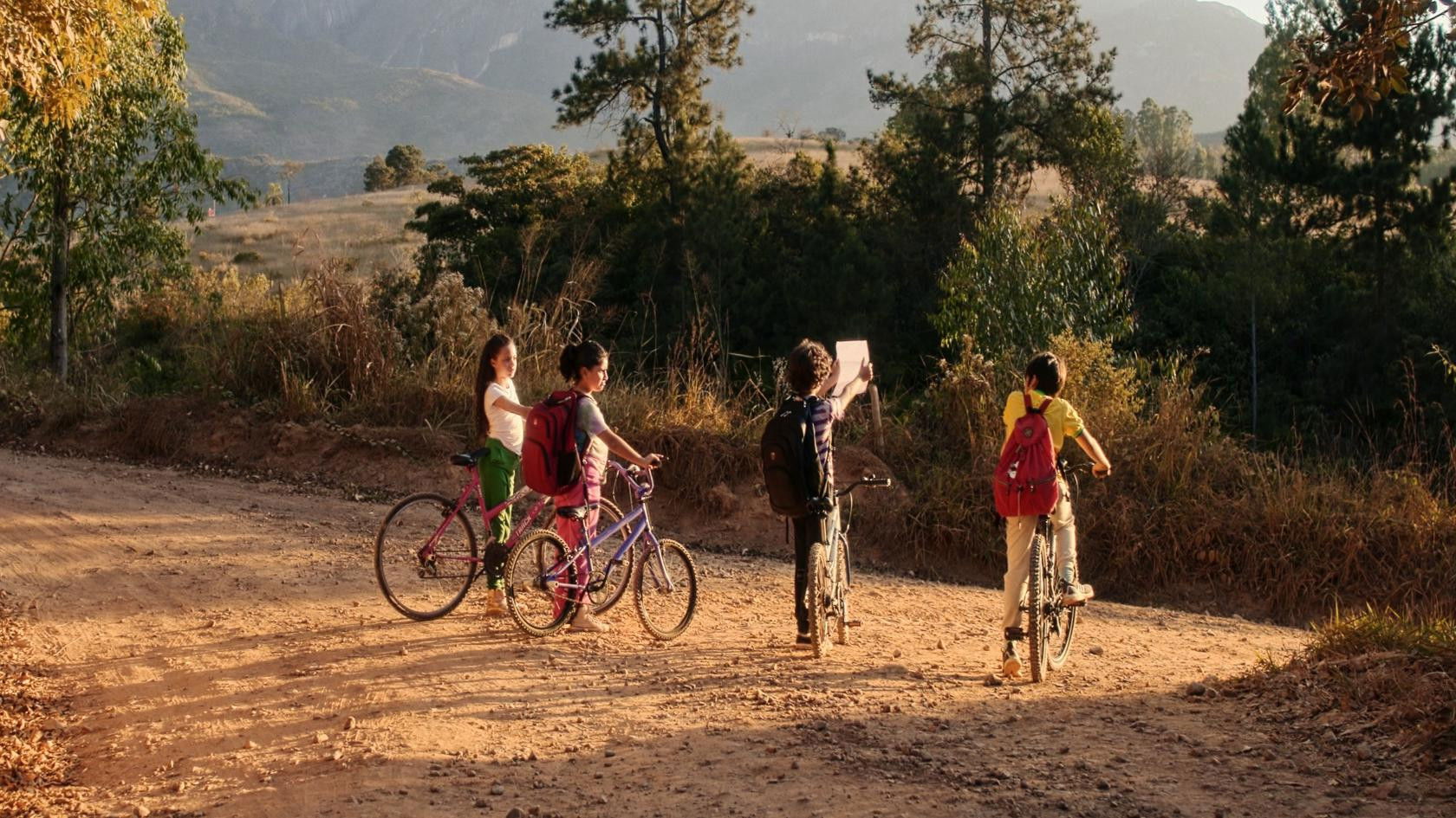 Backdrop for Do Outro Lado da Serra