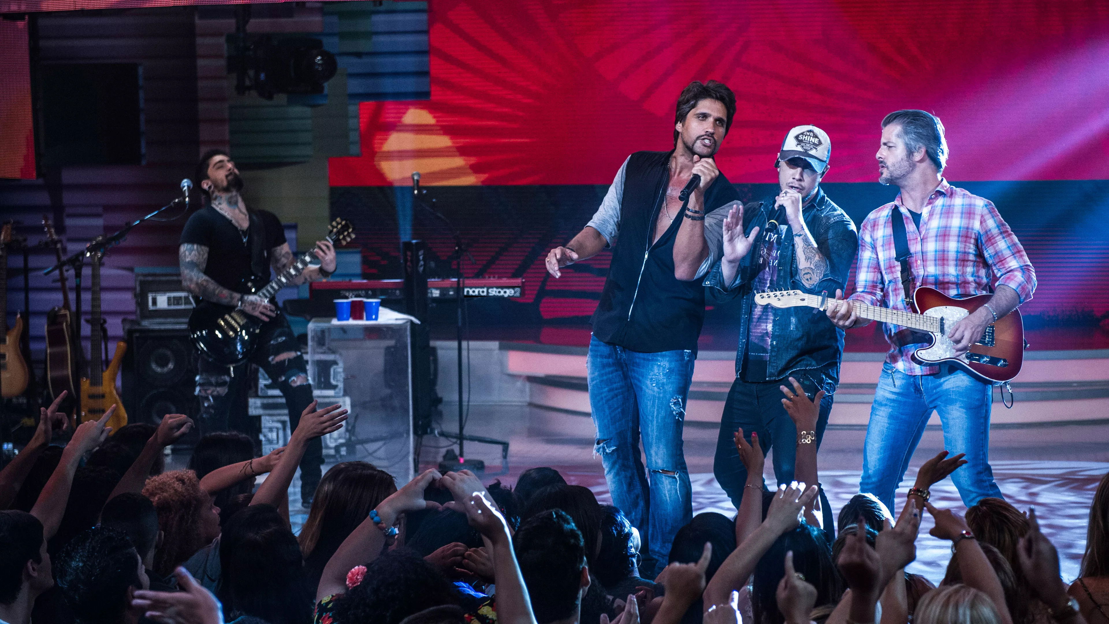 Backdrop for Sai do Chão!