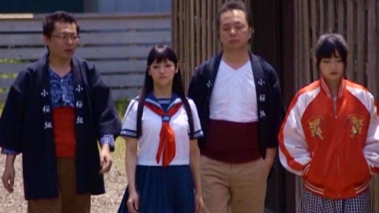 Backdrop for The Glasses Yakuza Girl