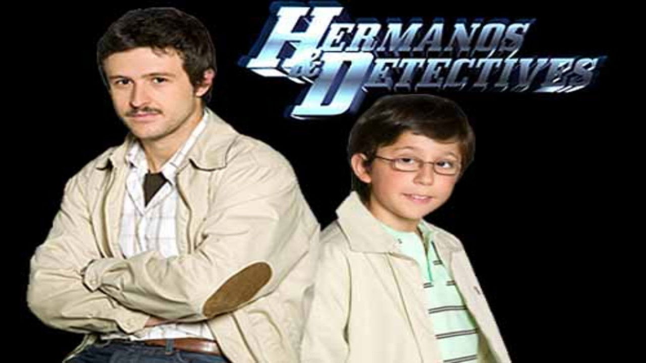 Backdrop for Hermanos y detectives