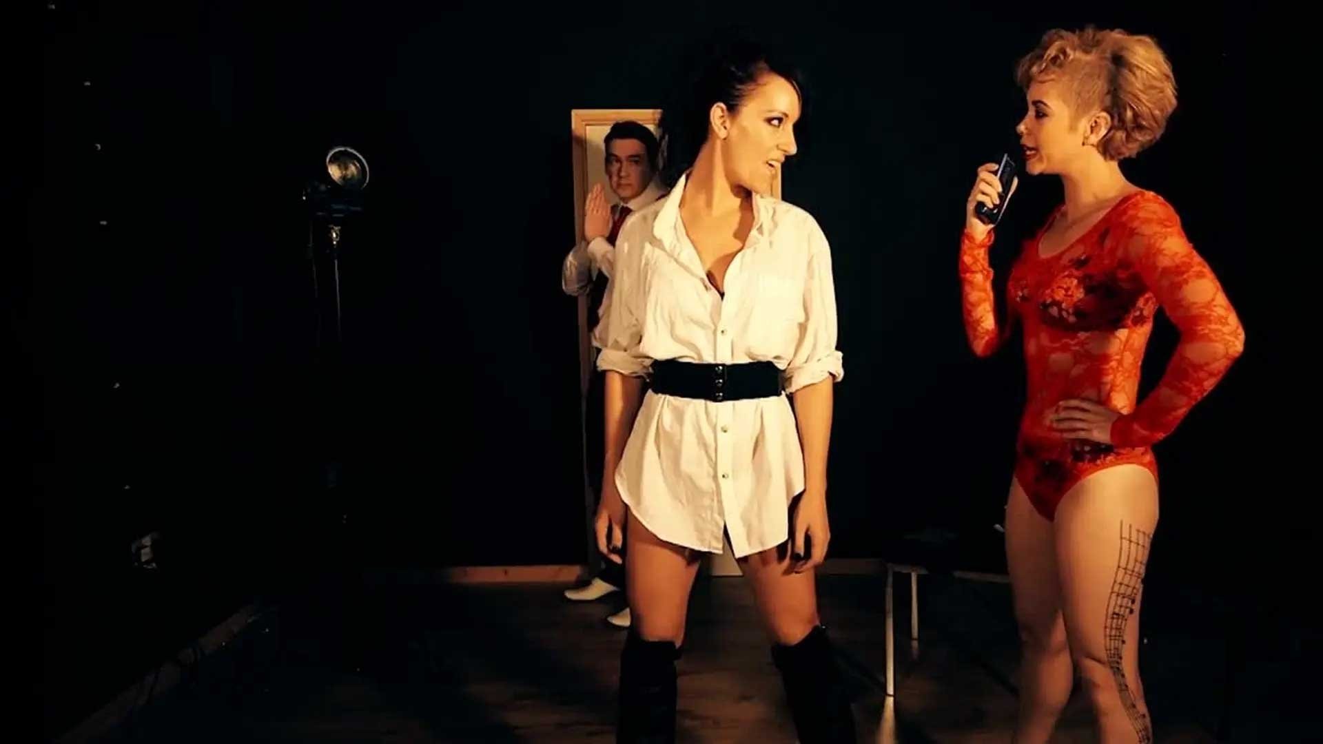 Backdrop for The Photographer: Inside the Mind of a Psycho