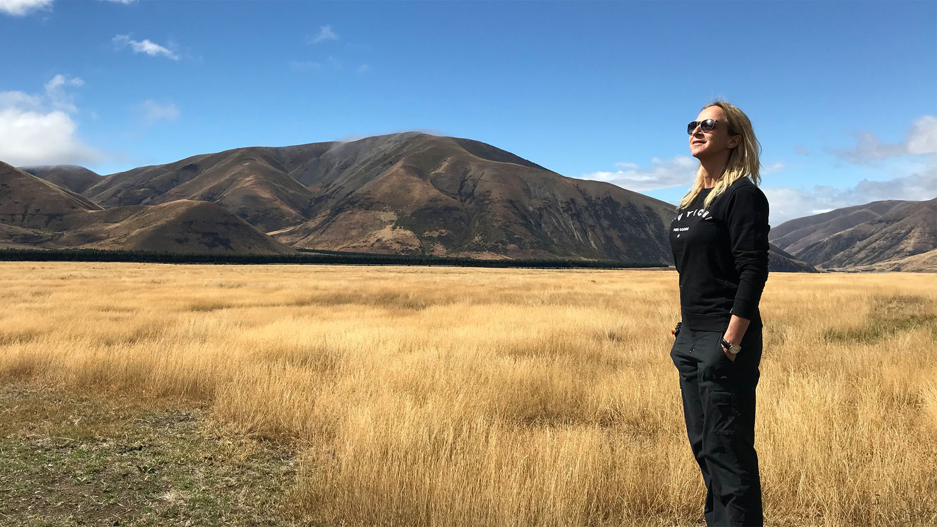 Backdrop for Floortje To The End Of The World