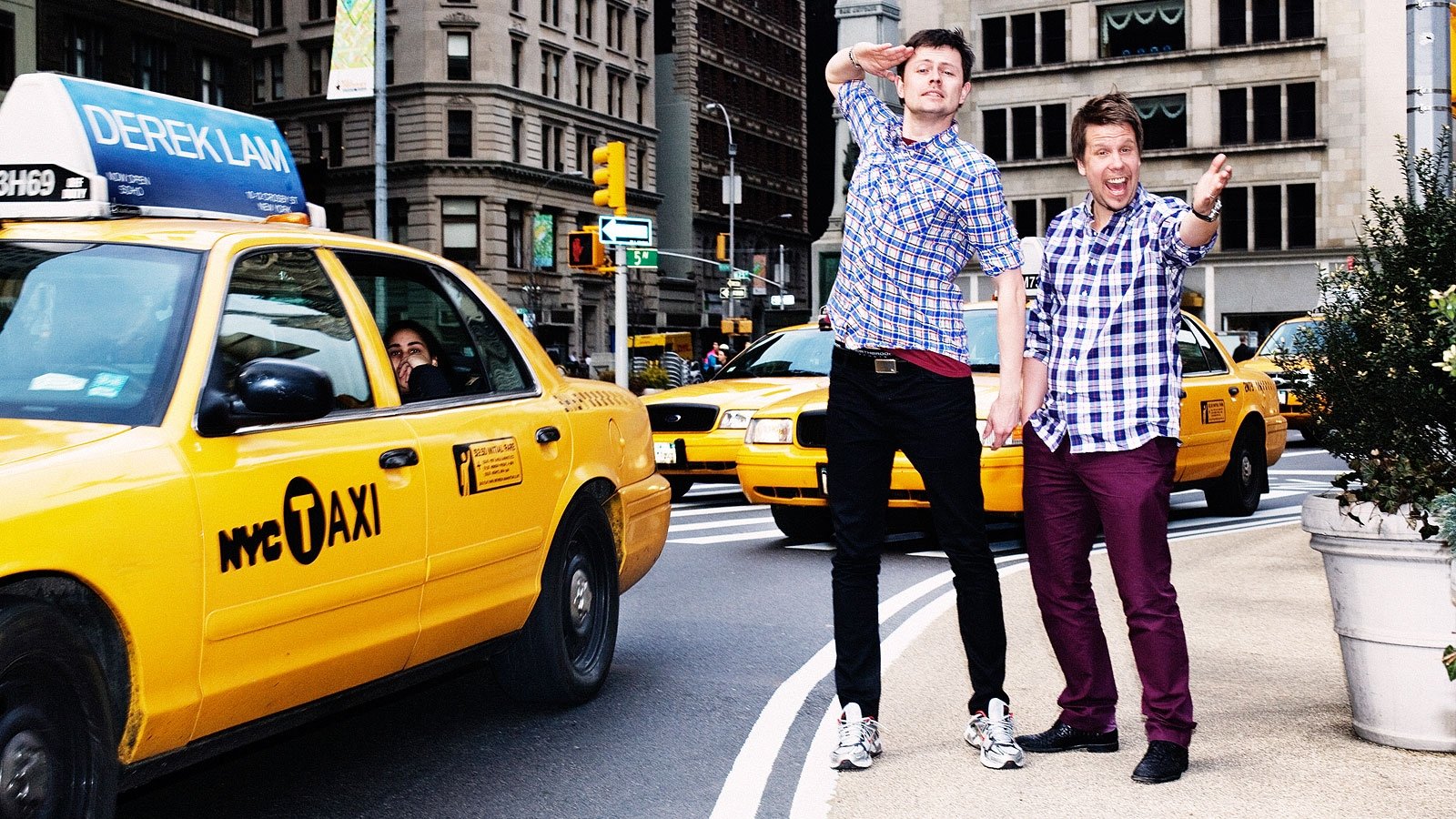 Backdrop for Söndagsparty med Filip & Fredrik