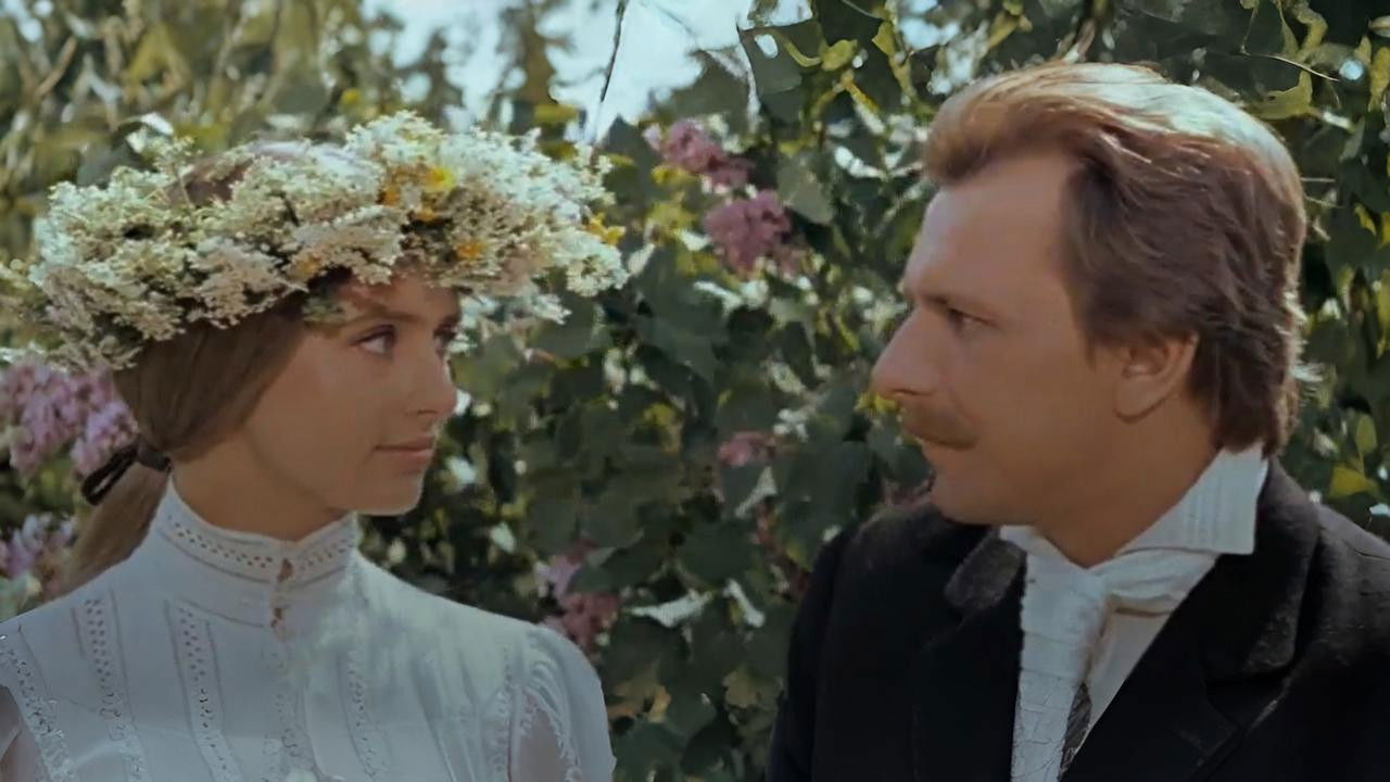 Backdrop for Short Tutorial on Loving