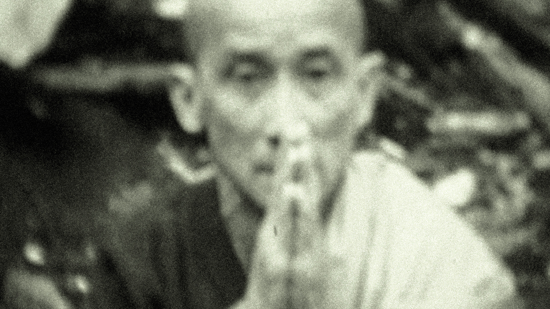 Backdrop for Bang Nhau... Égaux