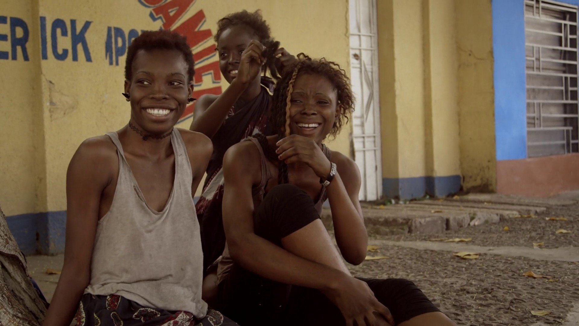 Backdrop for Maki'la