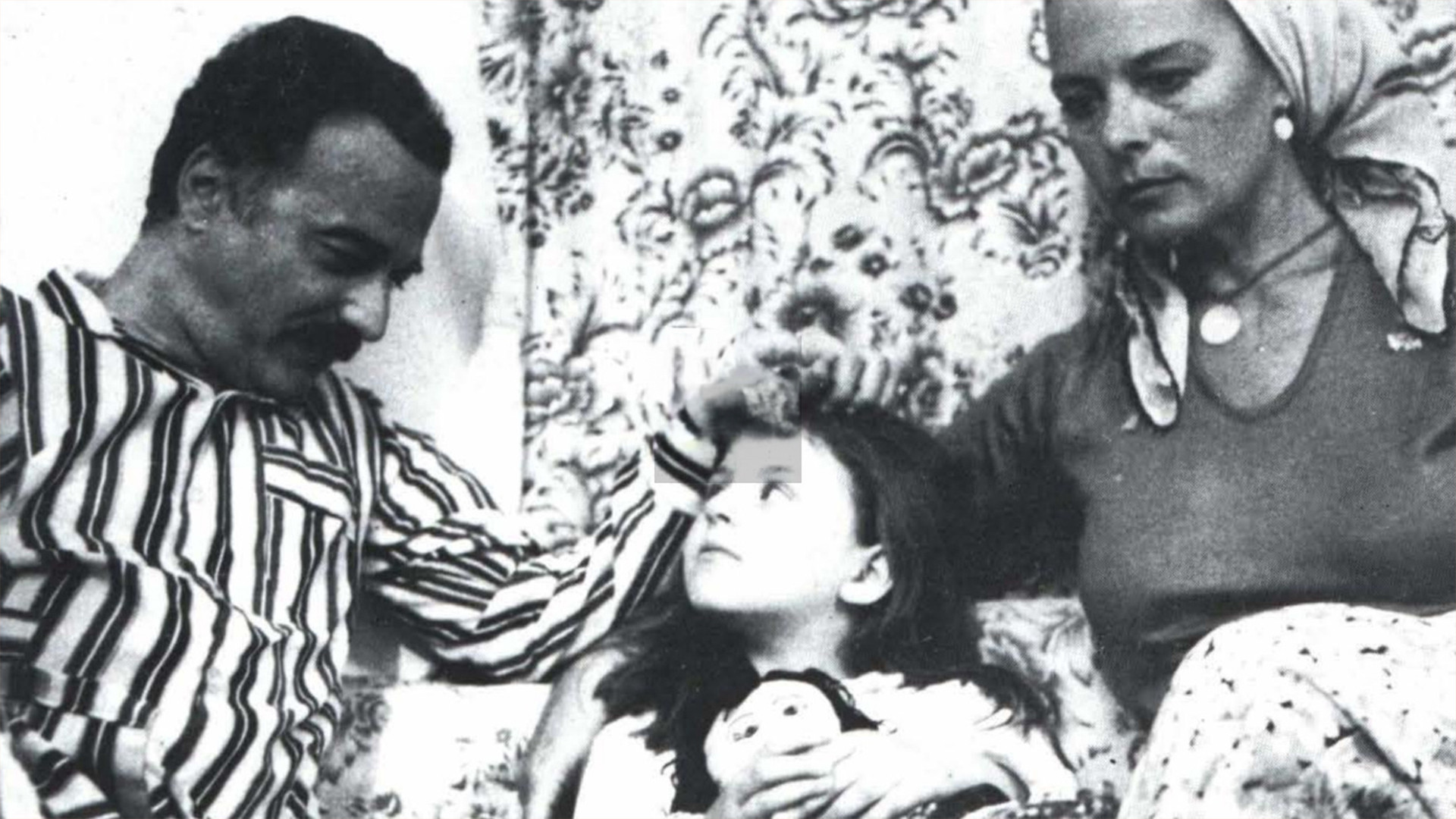 Backdrop for Bez Bebek