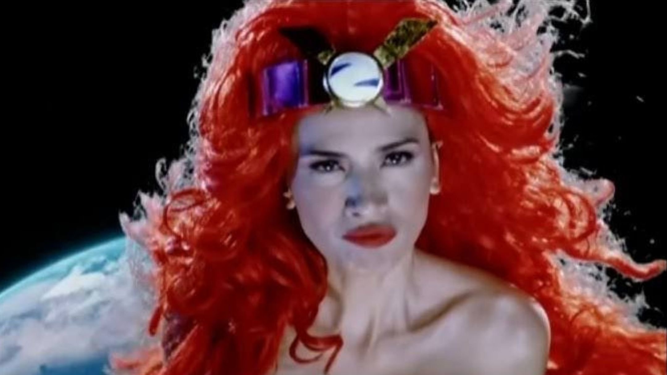 Backdrop for ZsaZsa Zaturnnah Ze Moveeh