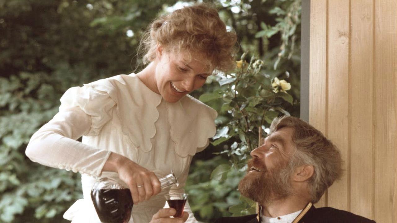 Backdrop for Katinka