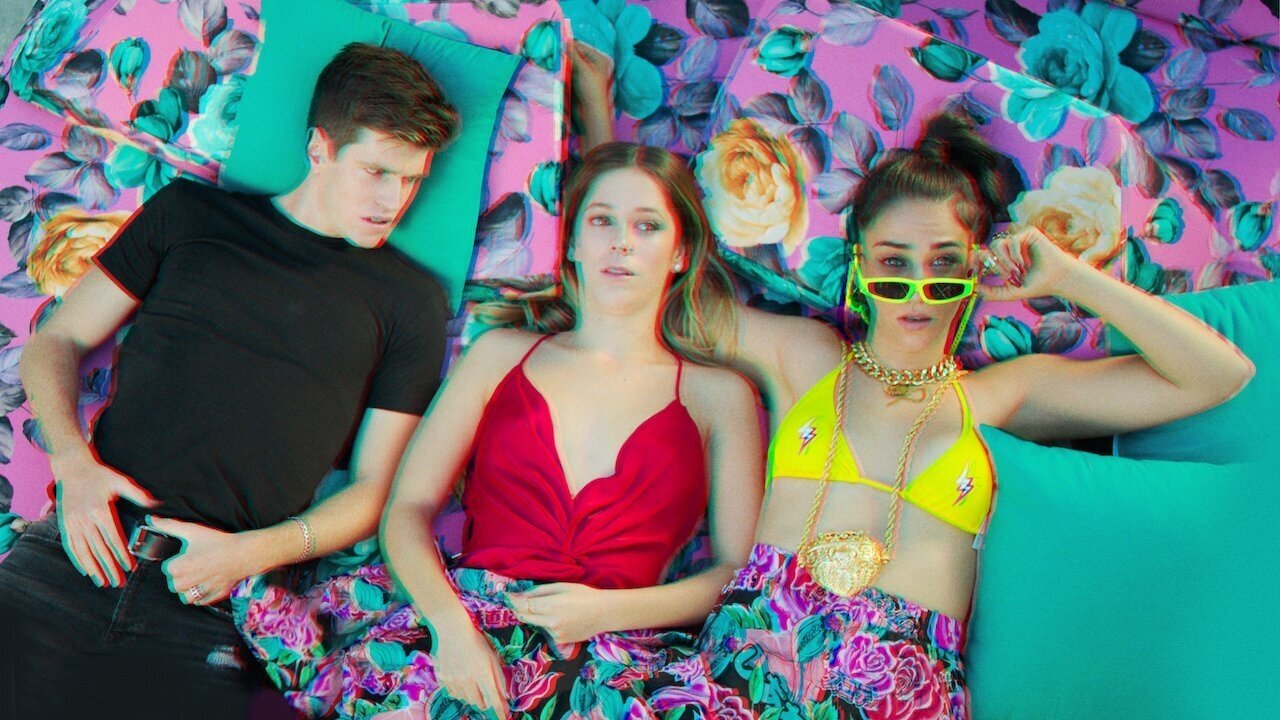 Backdrop for Elite Short Stories: Guzmán Caye Rebe