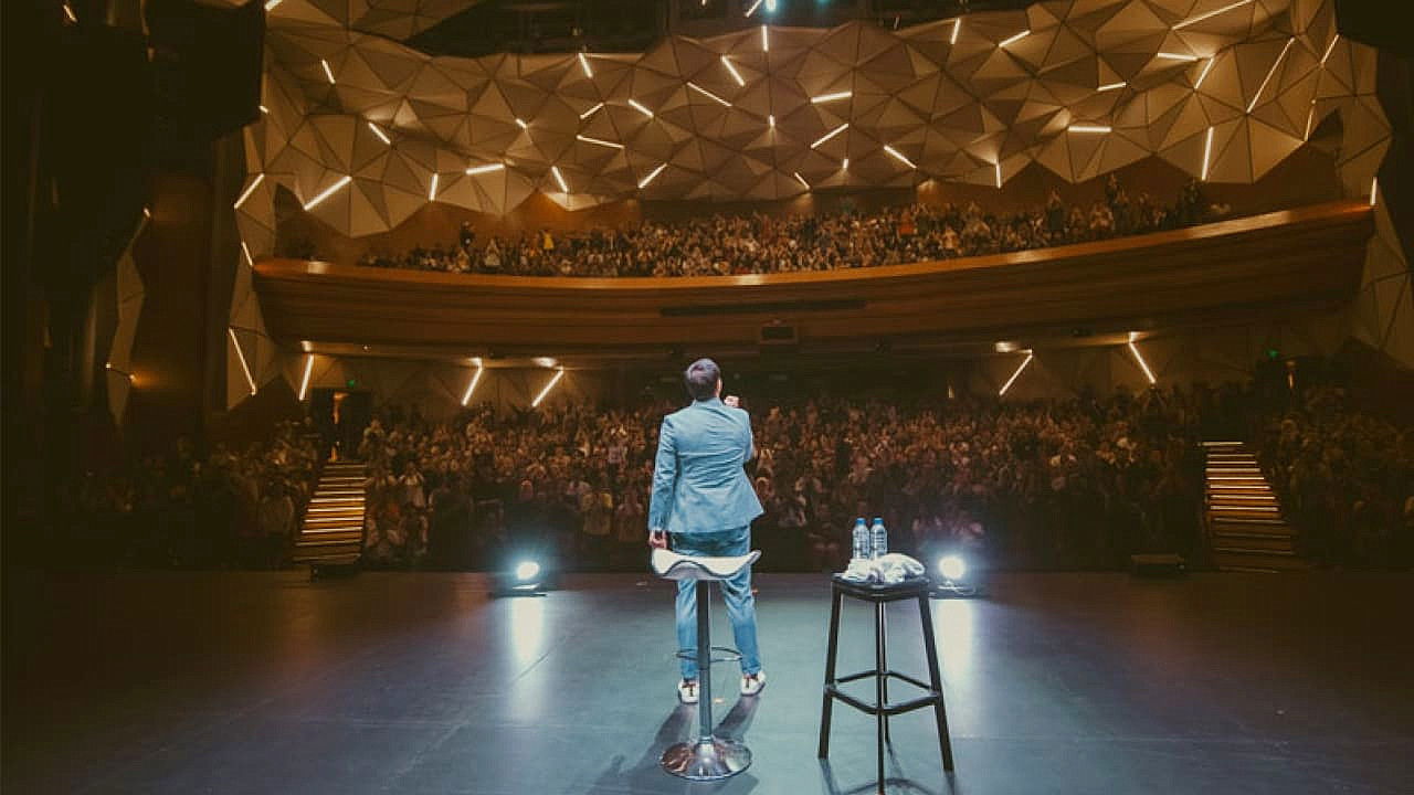 Backdrop for Hiduplah Indonesia Maya