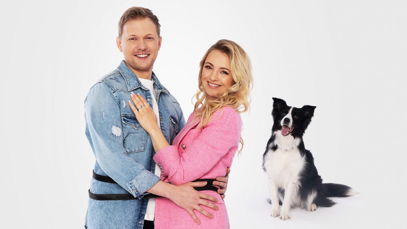 Backdrop for Miłość ma cztery łapy