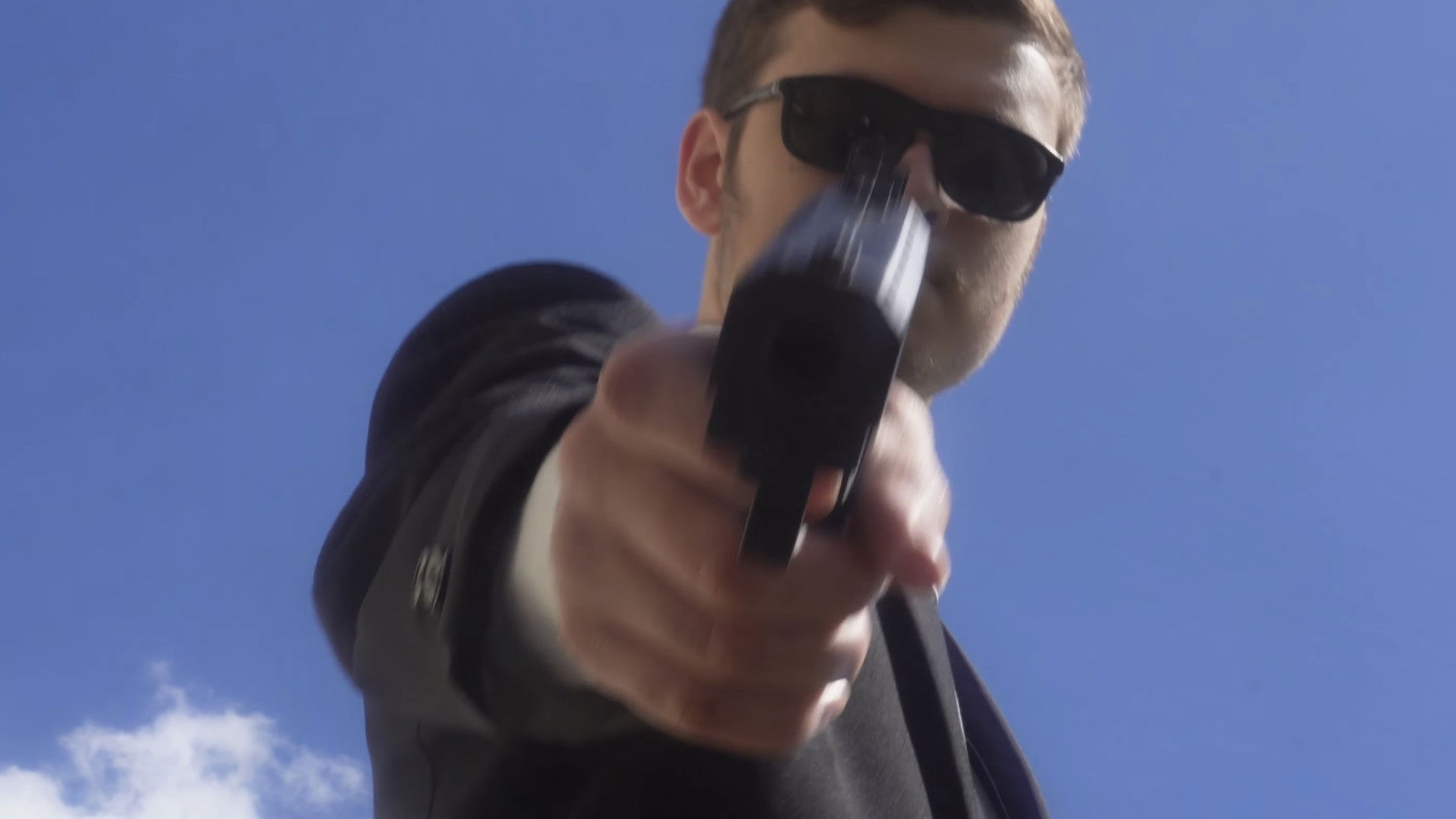 Backdrop for The Supplier, a New York crime story.