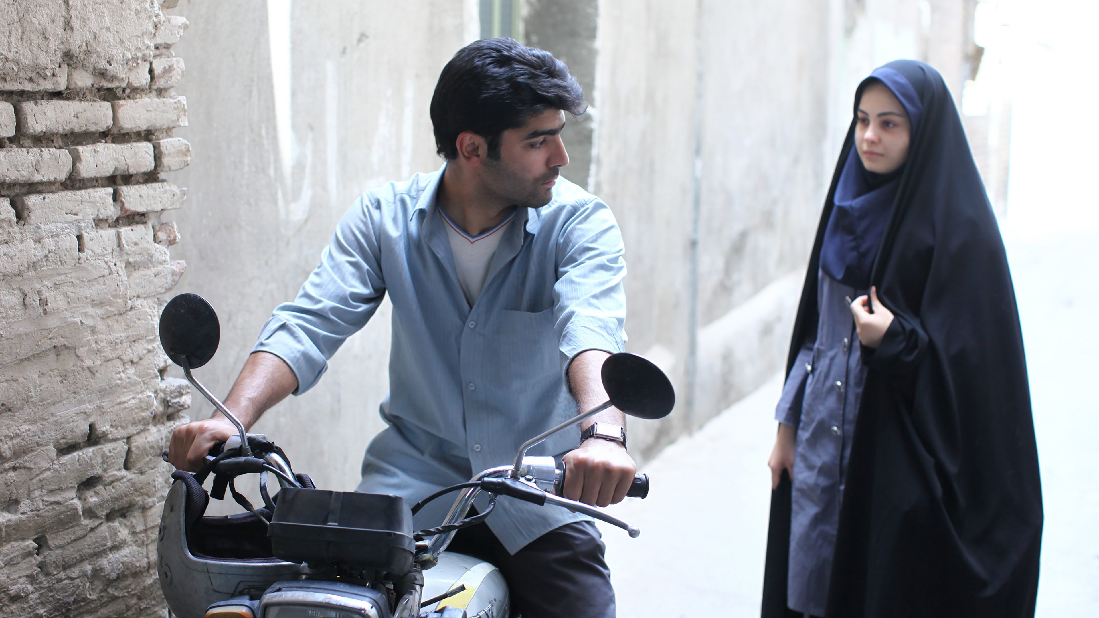 Backdrop for Wednesday, May 9